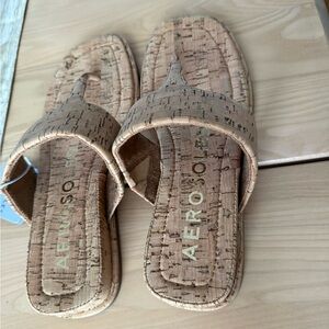 AEROSOLES Cork-Textured Thong Slide Sandals in Natural Tan